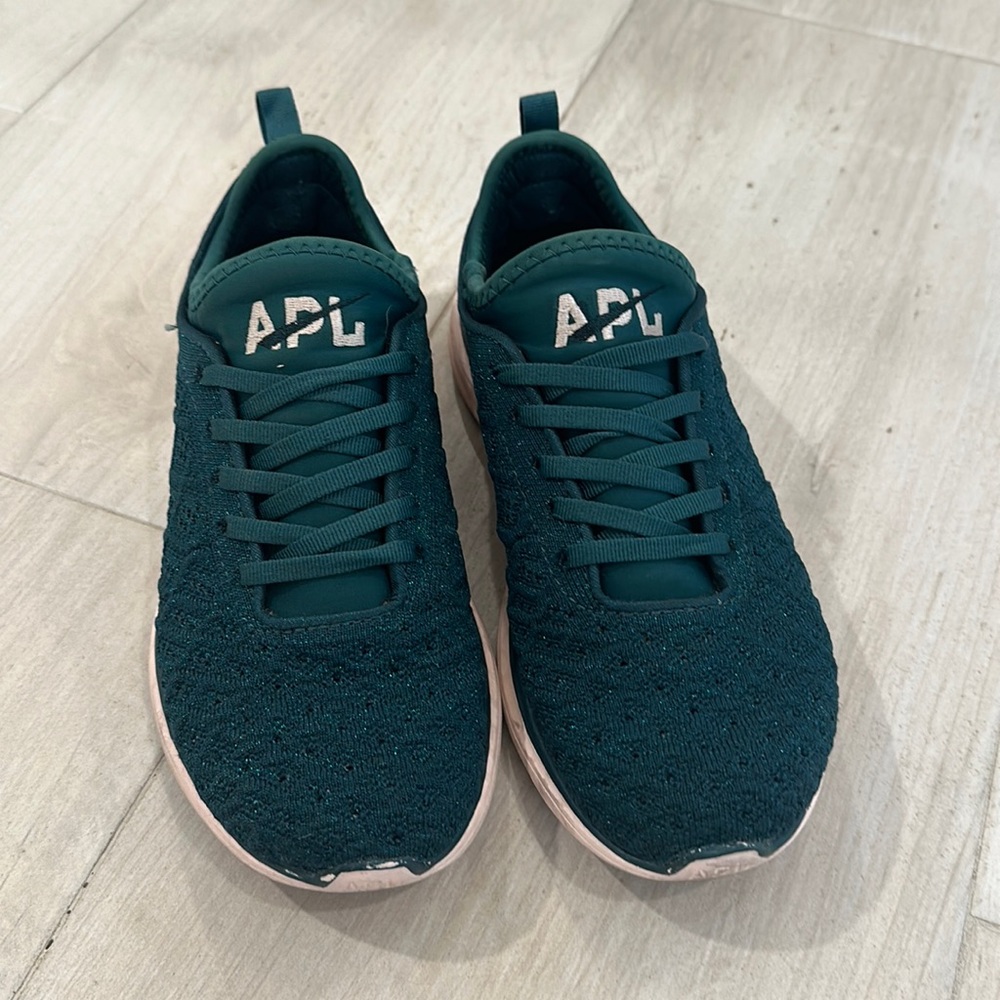 APL techloom phantom. Size 8.